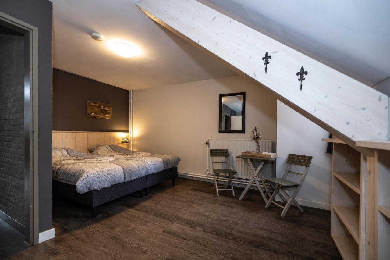 Vakantieboerderij De Pionier Bed & Breakfast Ysselsteyn Ngoại thất bức ảnh